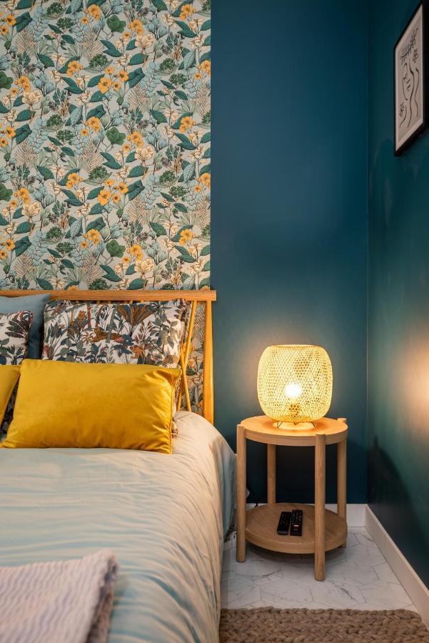 Le Cocon On Dine Apartment Лион Екстериор снимка